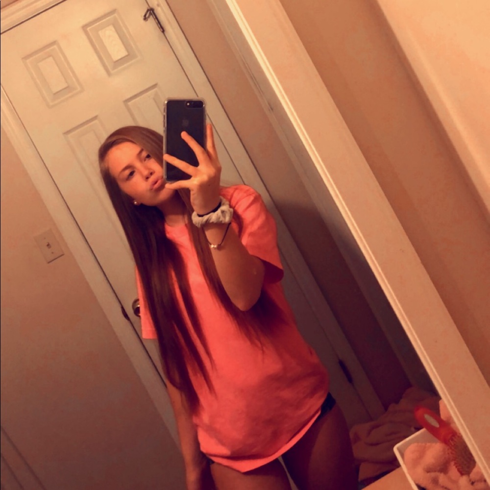 Meet your Posher, Hailee